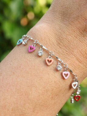 "Trendy Handmade Bracelet – A Stylish Gift for Women & Girls, MAR092172